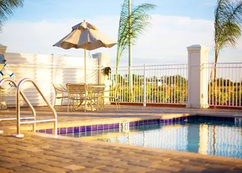 Hampton Inn & Suites Lake Wales hotel thumbnail 8