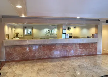 Grand Palms Spa & Golf Resort hotel thumbnail 2