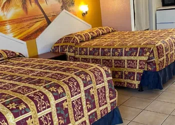 New Sungate Motel hotel thumbnail 3