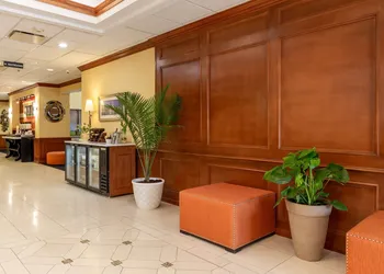 Hampton Inn & Suites Jacksonville Deerwood Park hotel thumbnail 3