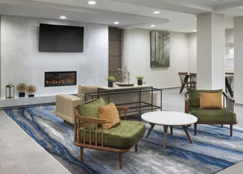 Fairfield Inn & Suites Lake City hotel thumbnail 2