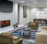 Fairfield Inn & Suites Lake City hotel detail image 4