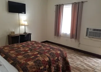 Parkway Inn Airport Motel Miami hotel thumbnail 6