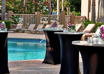 Renaissance Orlando Airport Hotel by Marriott hotel thumbnail 8