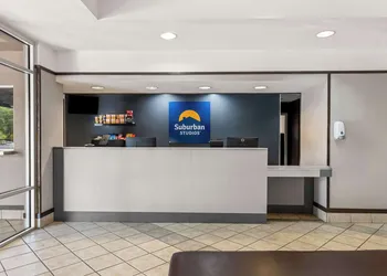 Suburban Studios Orlando - Ocoee/Winter Garden hotel thumbnail 3