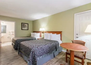 Days Inn by Wyndham Ormond Beach hotel thumbnail 3