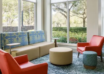 Hilton Garden Inn Orlando at SeaWorld hotel thumbnail 2