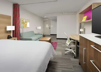 Home2 Suites by Hilton Atlanta Midtown hotel thumbnail 6