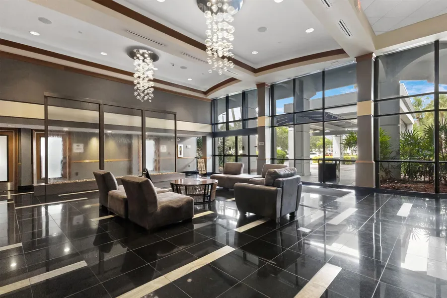 Doubletree By Hilton - Palm Beach Gardens hotel detail image 2