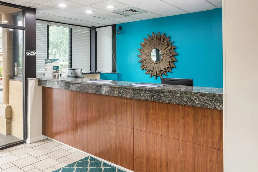 Econo Lodge Palm Coast Central hotel detail image 2