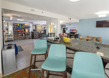 Hampton Inn Tampa-International Airport/Westshore hotel thumbnail 3