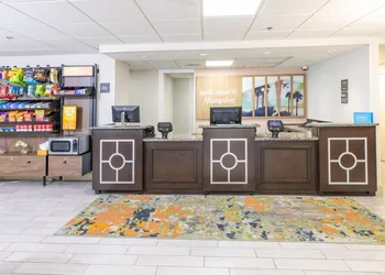 Hampton Inn Tampa-International Airport/Westshore hotel thumbnail 4