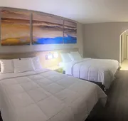 Days Inn & Suites by Wyndham Tampa/Fairground/Casino Area hotel detail image 3