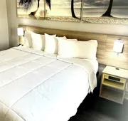 Days Inn & Suites by Wyndham Tampa/Fairground/Casino Area hotel detail image 4