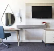 Crowne Plaza Atlanta Perimeter at Ravinia by IHG hotel detail image 5