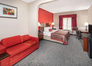 Ramada by Wyndham Alpharetta/Atlanta North hotel thumbnail 6