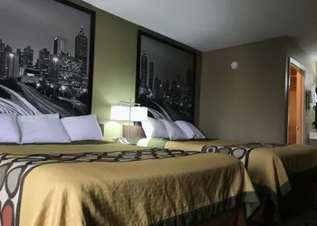 Super 8 by Wyndham Ashburn hotel thumbnail 7