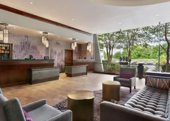 DoubleTree by Hilton Atlanta - Northlake hotel thumbnail 2