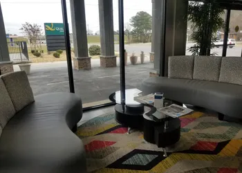Quality Inn Calhoun North I-75 hotel thumbnail 2