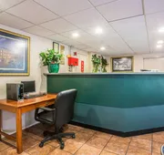Econo Lodge Inn & Suites Columbus near Fort Benning hotel detail image 4