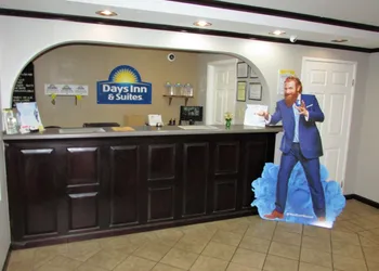 Days Inn & Suites by Wyndham Fort Valley hotel thumbnail 3