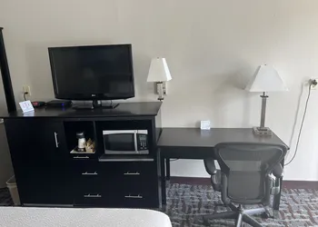 Days Inn by Wyndham Douglasville-Atlanta-Fairburn Road hotel thumbnail 8