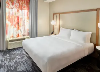 Fairfield Inn & Suites by Marriott Warner Robins hotel thumbnail 7