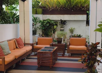 Oasis Hotel Waikiki hotel thumbnail 8