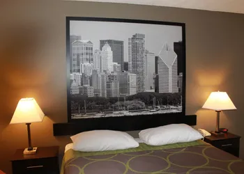 Super 8 by Wyndham Bridgeview/Chicago Area hotel thumbnail 5