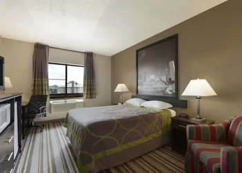 Super 8 by Wyndham Bridgeview/Chicago Area hotel thumbnail 6