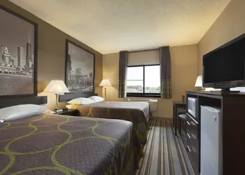 Super 8 by Wyndham Bridgeview/Chicago Area hotel thumbnail 7