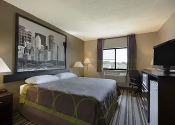 Super 8 by Wyndham Bridgeview/Chicago Area hotel thumbnail 8