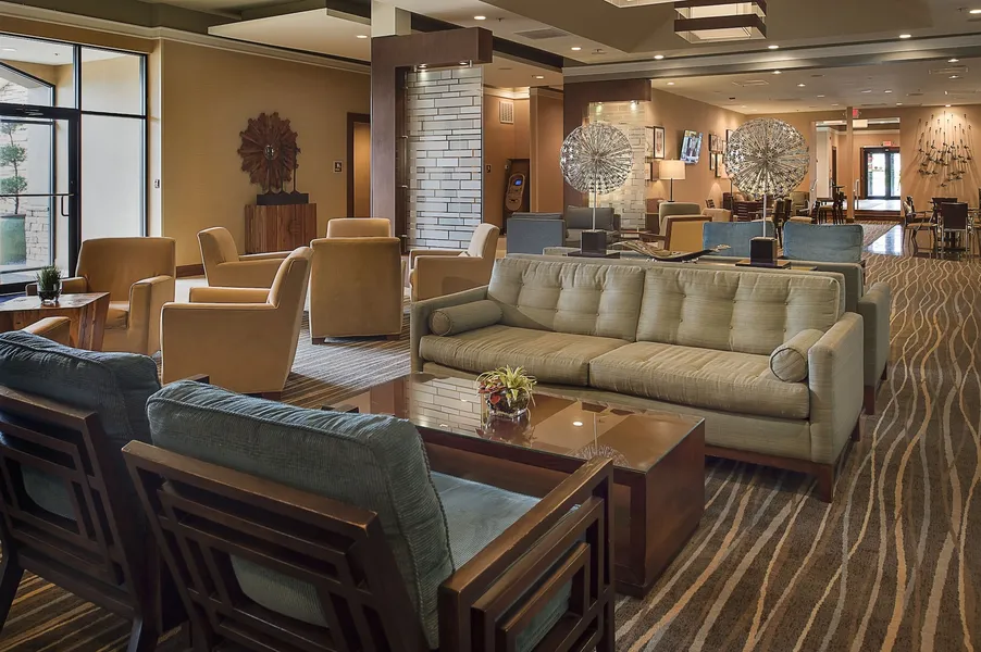 DoubleTree by Hilton Collinsville - St. Louis hotel detail image 2