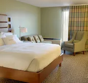 DoubleTree by Hilton Collinsville - St. Louis hotel detail image 7