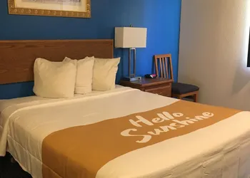 Days Inn by Wyndham Pocatello University Area hotel thumbnail 8