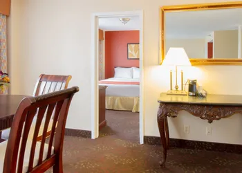 Holiday Inn Chicago O'Hare Area by IHG hotel thumbnail 4