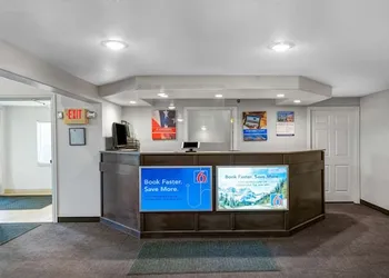 Motel 6 Idaho Falls, ID - Snake River hotel thumbnail 4