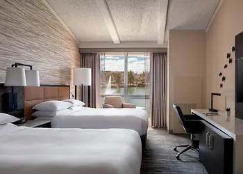 Lincolnshire Marriott Resort hotel thumbnail 6