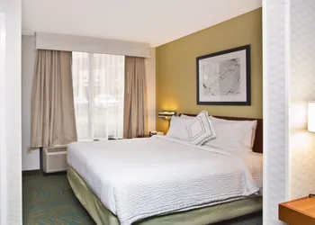 Springhill Suites by Marriott Chicago Elmhurst/Oakbrook Area hotel thumbnail 8
