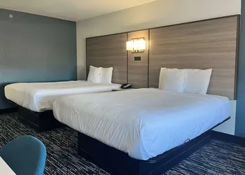 Baymont by Wyndham Indianapolis Northeast hotel thumbnail 7