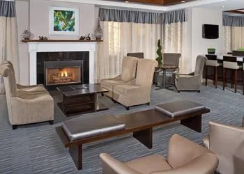 DoubleTree by Hilton Hotel Chicago Wood Dale - Elk Grove hotel thumbnail 4