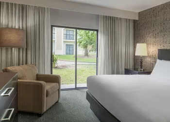 DoubleTree by Hilton Hotel Chicago Wood Dale - Elk Grove hotel thumbnail 7