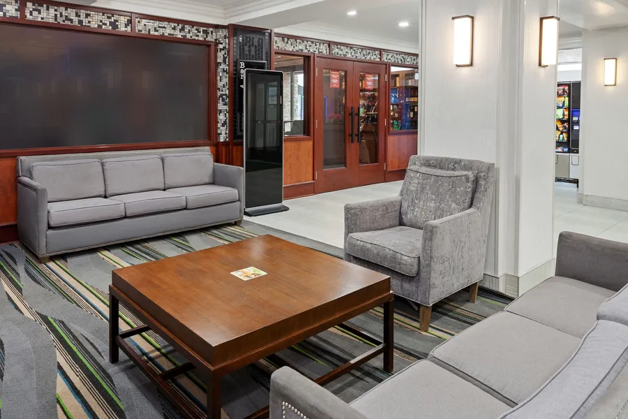 Holiday Inn Chicago Oakbrook by IHG hotel detail image 2