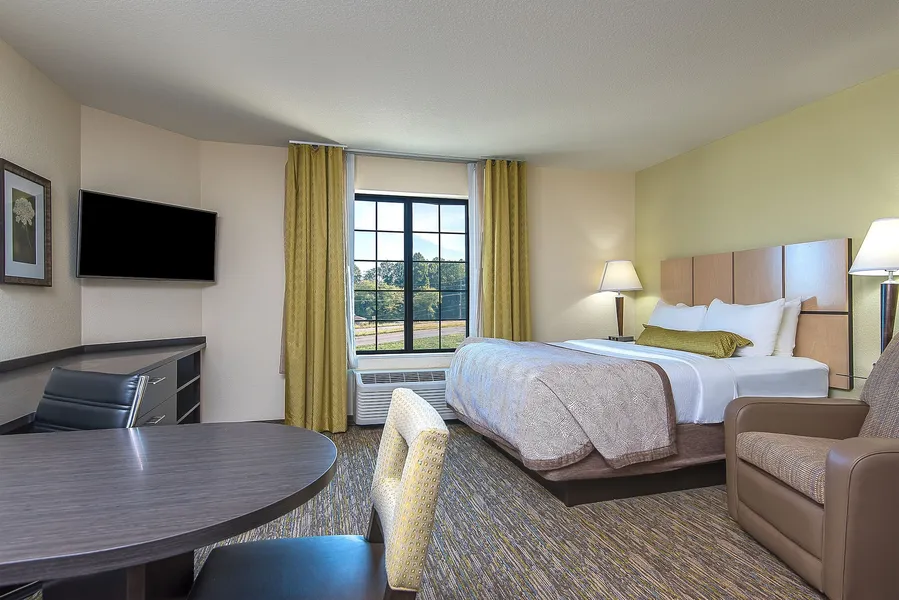Candlewood Suites Bloomington by IHG hotel detail image 6