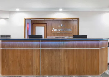 AmericInn by Wyndham Pella hotel thumbnail 4