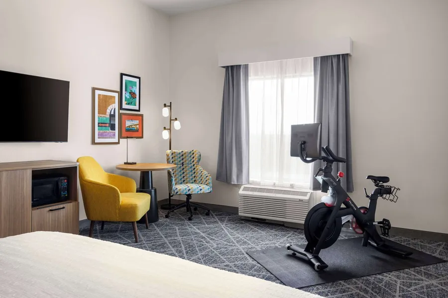 Hampton Inn & Suites Moline-Quad City Int'l Aprt hotel detail image 6