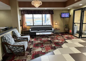 Quality Inn Des Moines North hotel thumbnail 2