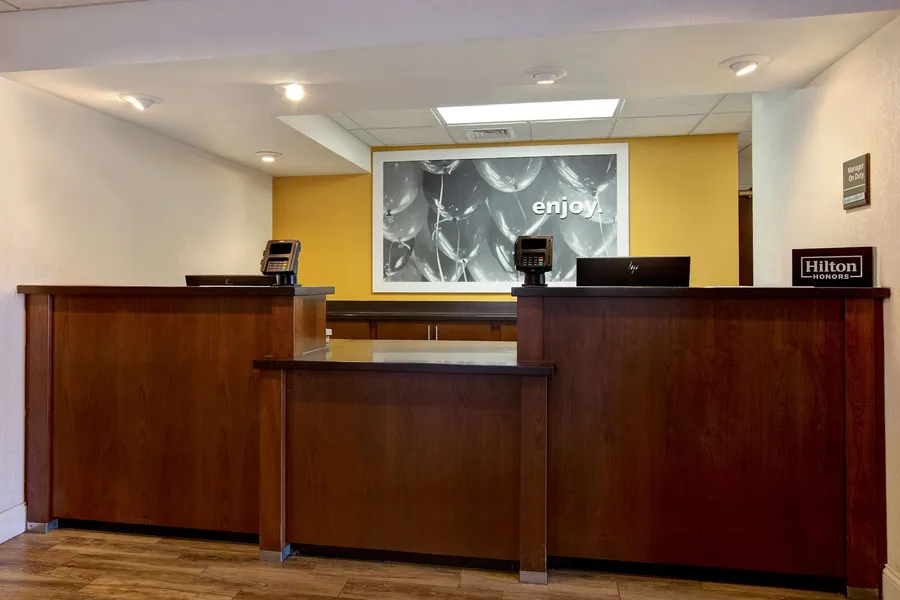 Hampton Inn Ft. Wayne-Southwest hotel detail image 2