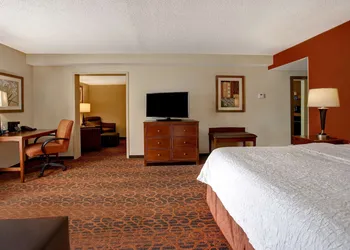 Hampton Inn Ft. Wayne-Southwest hotel thumbnail 7