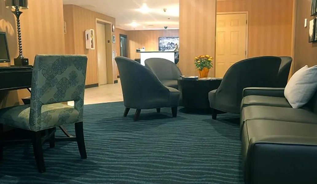 Ivy Court Inn & Suites hotel detail image 2